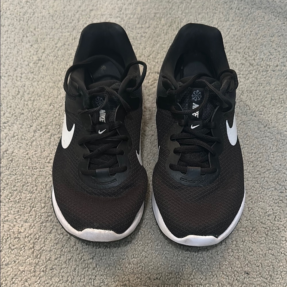 Nike Black and White Sneakers
